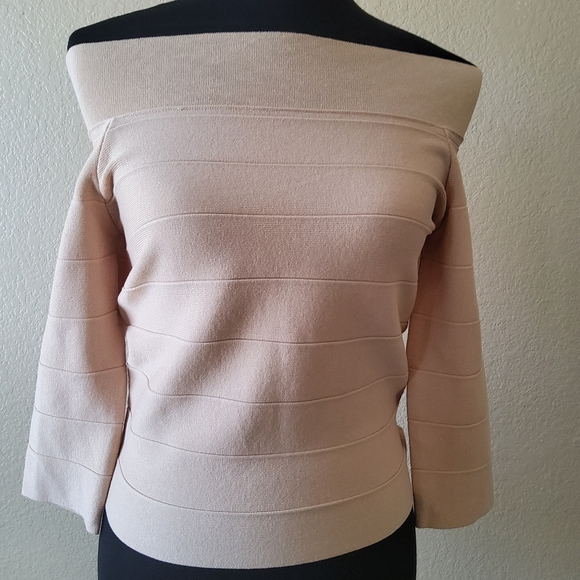 Jenn. Ribbed Off Shoulder Pullover Sweater Top Size S Cream - Picture 4 of 12